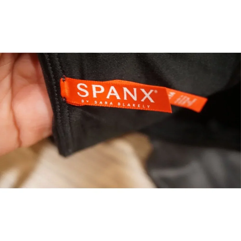 Spanx Faux Leather Leggings - Black (Size M) - Picture 6 of 10